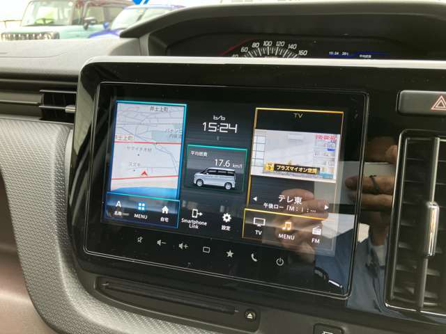 純正9インチフルセグナビ！DVD/CD再生・USBメモリーの音楽再生・AM/FMラジオ・Bluetooth！さらにスマートフォンを連携させ車内でもスマートフォンアプリの機能を安心・安全に使えます！