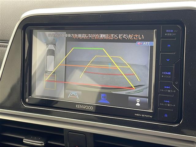 【　全方位カメラ　】上から見下ろしたように駐車が可能です。安心して縦列駐車も可能です♪