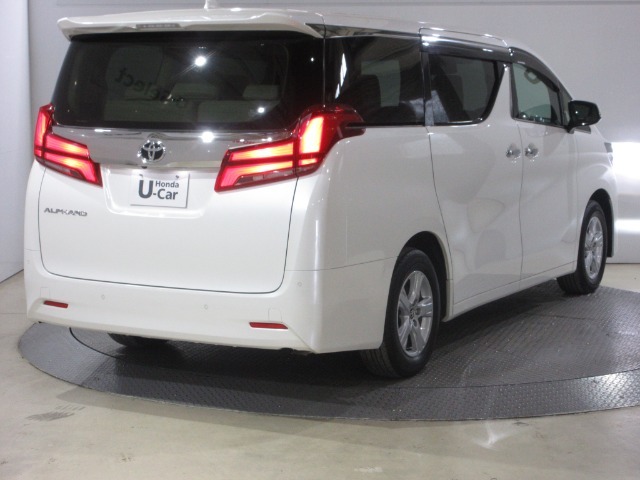 ボディクリーニング後、愛車をピカピカの状態へ保護するコーティング「ブライトパック」がおススメです！水垢がつきにくく、手入れがしやすくなりますよ！いつも愛車をきれいにしておきたい方におススメです。