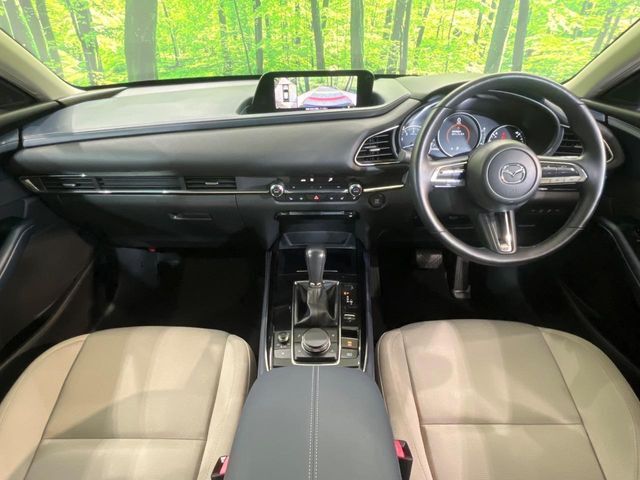 グループ総在庫数約30，000台！！全国の系列店からメーカー・車種問わずご紹介出来るので、あなたにピッタリのお車が見つかるはずです♪まずはお問い合わせ下さい☆