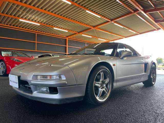 ◆リッツガレージでは常時60台以上のスーパーカー、NSX、旧車（ハコスカ等）を展示しております！またお客様の予算に応じてお車をお探しもさせて頂きますのでお気軽にご相談くださいませ！◆