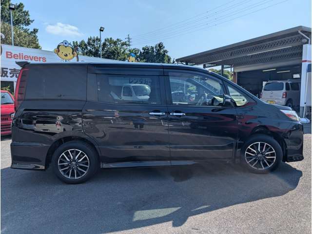 当店では【☆中古車販売】【☆新車販売】以外にも【☆買取】【☆鈑金・塗装】【☆車検】【☆修理】【☆点検】もお任せください！お車のことなら何でも承ります！何かございましたら是非一度当店へご相談ください！