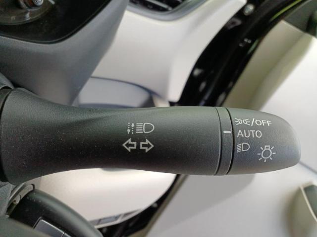 ナビ、ドラレコ、ETC、フリップダウンモニター、デジタルインナーミラーetc…後付け可能です！オプションも豊富に取り揃えておりますのでご安心ください！