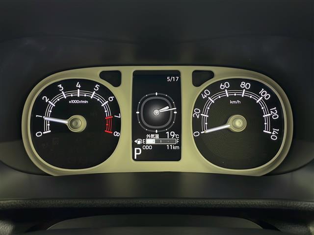 【スピードメーター】メーターがシンプルで見やすく運転しやすいですね！