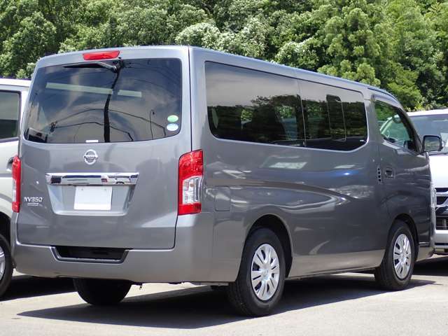 表示されている支払総額は、埼玉県内登録＋店頭納車＋基本プランの場合です。全国各地への登録や納車も可能ですが、別途費用が必要です。【離島不可】（★店頭納車以外は、すべて陸送会社によるお届けとなります。）