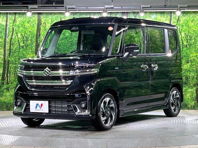 大好評のボディコーティング「弾スプラッシュコート」もご納車までに施工可能。通常のガラスコートと異なる、耐久年数6年の無機質ガラスコーティングが、ボディをキレイな状態に保ってくれます。