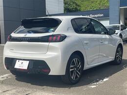 車検の残っているおクルマは試乗も可能です。お気軽にお声がけくださいませ。
