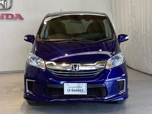 【Honda認定中古車 U-Select】　エンジン、オーディオやカーナビ(社外品は除く）に至るまで保証をお付け致します。全国のホンダディーラーで保証と整備が受けられます。
