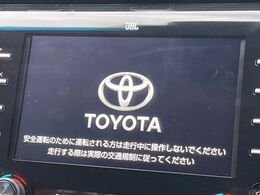 【8インチ　ディスプレイオーディオ】大画面のディスプレイはAppleCarPlayやAndroidAutoが利用可能。大きな画面でスマホナビアプリ等が利用いただけます♪