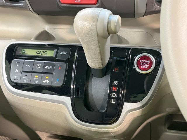 シフトも操作しやすく快適なドライブを楽しんでいただけます♪