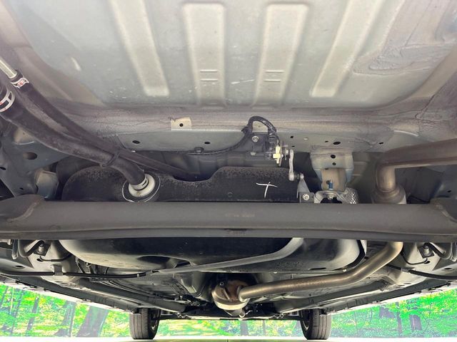 下回りがきれいなうちに、防錆加工の施工がオススメ。降雪地域はもちろん、沿岸部にお住いの方や、趣味でマリン・ウィンタースポーツをされる方にご好評いただいております。