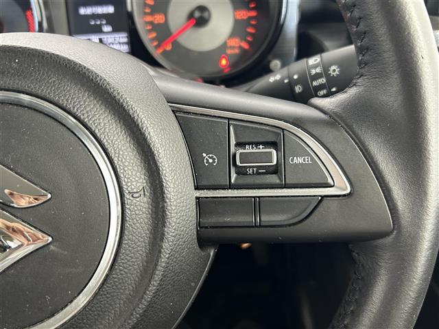 【運転席操作部】快適なドライブを楽しむための機能が装備されています！運転席から触れるので、使いやすいです！除菌プランいれていただくと、さらに清潔で安心していただけます！