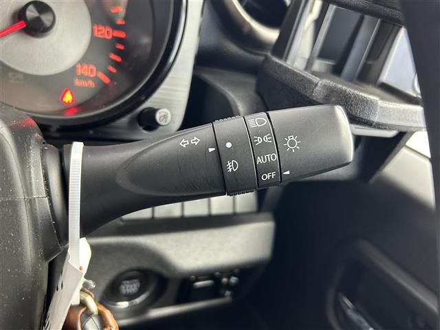 【運転席操作部】快適なドライブを楽しむための機能が装備されています！運転席から触れるので、使いやすいです！除菌プランいれていただくと、さらに清潔で安心していただけます！