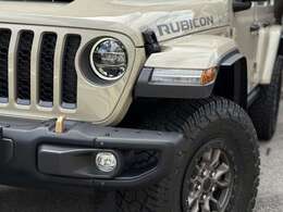 本国でも大変人気があり、入手困難なモデルです。