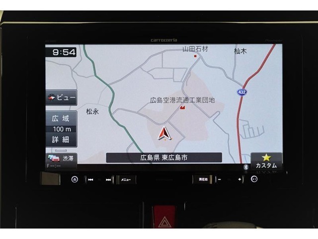 カロッツェリア製ナビ（AVIC-RQ902）装着しています。
