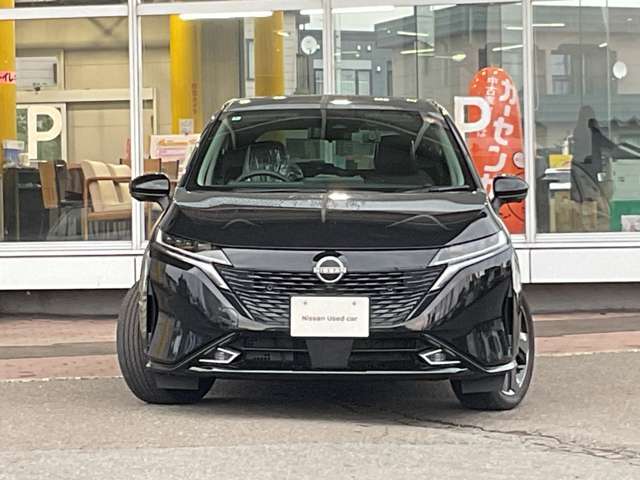フロントマスクもシャ-プで良いですね