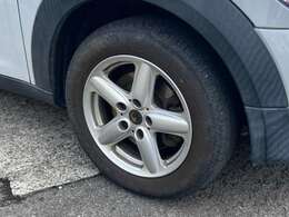 カーセンサーアフター保証取扱い店です。遠方の方も不安なく購入頂けます。詳しくはお気軽にご連絡ください。