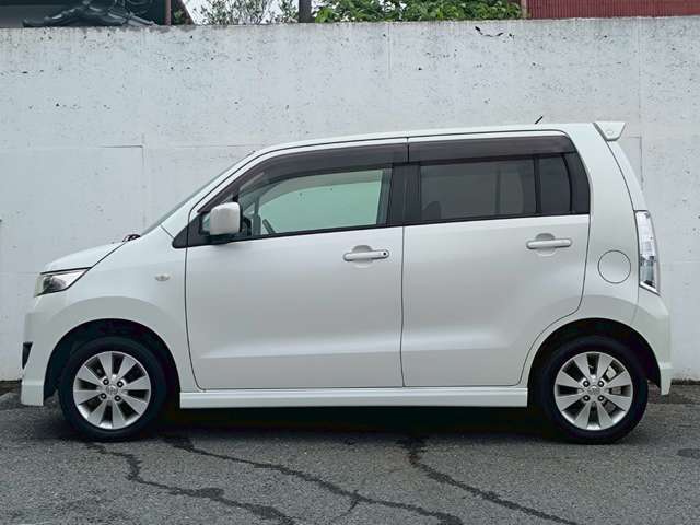 千葉県山武市で軽自動車を買うなら「安い」「あんしん」「高品質」の3拍子揃ったカインドアウトレット山武成東 軽39.8専門店で決まり♪■自社整備工場マッハ車検併設■第三者機関鑑定書付き(一部を除く)■