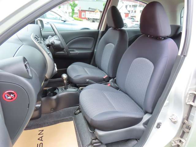 ご納車前にスタッフが入念に清掃し気持ちよく乗り出せるように致します。