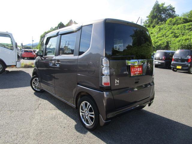 ディーラーサービスならではのしっかりと納車前点検・整備を行います。