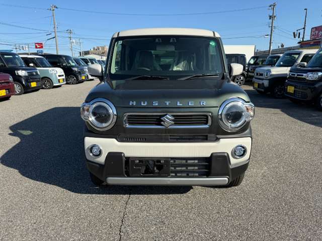 在庫数は約800台！！ 年間販売台数は約4000台！！ 大量販売・大量仕入で1台あたりのコストを削減しています！！