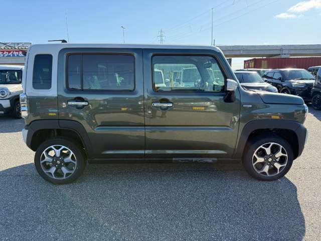 ★充実したキッズスペース★　　★キッズスペースにはDVDの設置や数多くのおもちゃや本などお子様の喜ぶグッズがいっぱい！お子様連れのお客様でも大歓迎です★