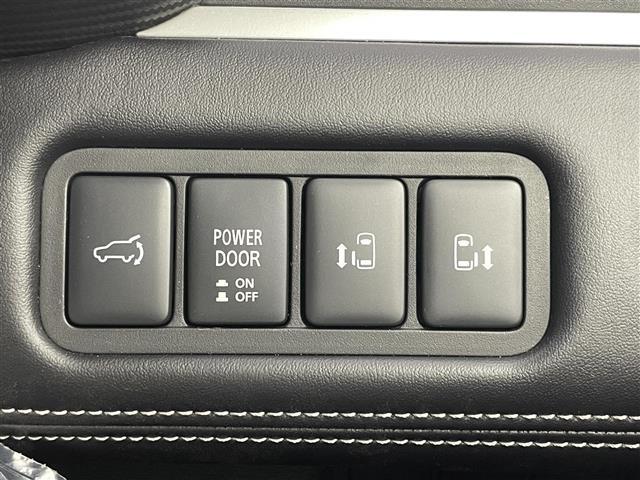 【運転席操作部】快適なドライブを楽しむための機能が装備されています！運転席から触れるので、使いやすいです！除菌プランいれていただくと、さらに清潔で安心していただけます！
