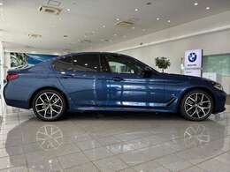 日本全国ご納車可能です。　遠方の方もご安心ください。お客様の管轄の陸運事務所にてご登録後、ご自宅までお車をお持ちいたします。弊社では、北海道から沖縄まで全国に販売実績がございます。