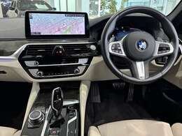 2年間走行距離無制限保証☆エンジンやトランスミッション、ブレーキなどの主要部品はご購入後2年間、走行距離に関係なく保証致します。万一、修理が必要な場合は工賃まで含めて無料で対応致します。