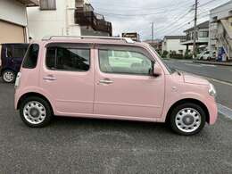 ナビ　TV　アイドリングストップ　スマートキー　CD