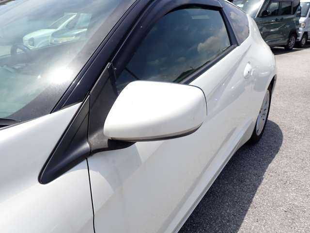 弊社は三菱サテライトショップです！三菱車なら安くお買い得価格にてご提供できます！その他メーカーももちろん扱っております。価格には自信がありますので一度お問い合わせ下さいませ♪お待ちしております(^^♪