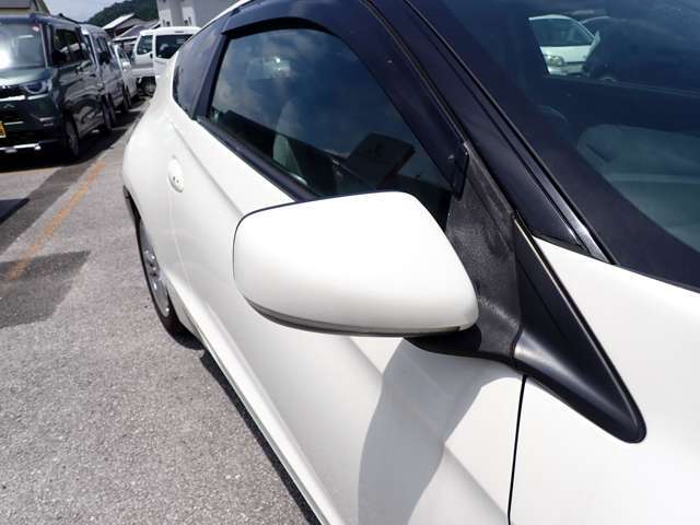 弊社は三菱サテライトショップです！三菱車なら安くお買い得価格にてご提供できます！その他メーカーももちろん扱っております。価格には自信がありますので一度お問い合わせ下さいませ♪お待ちしております(^^♪