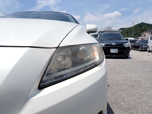 弊社は三菱サテライトショップです！三菱車なら安くお買い得価格にてご提供できます！その他メーカーももちろん扱っております。価格には自信がありますので一度お問い合わせ下さいませ♪お待ちしております(^^♪