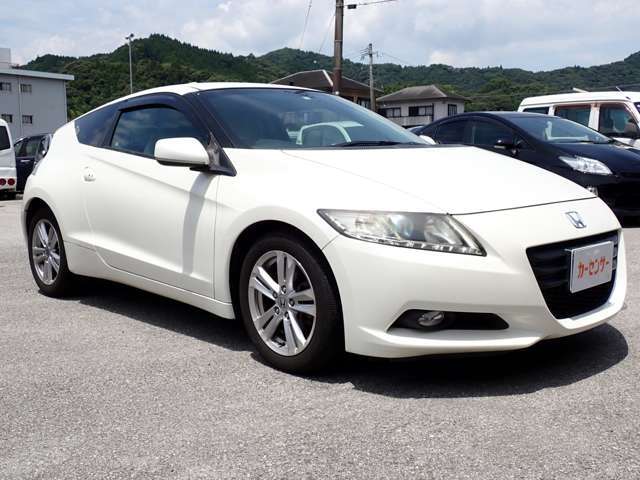 弊社は三菱サテライトショップです！三菱車なら安くお買い得価格にてご提供できます！その他メーカーももちろん扱っております。価格には自信がありますので一度お問い合わせ下さいませ♪お待ちしております(^^♪
