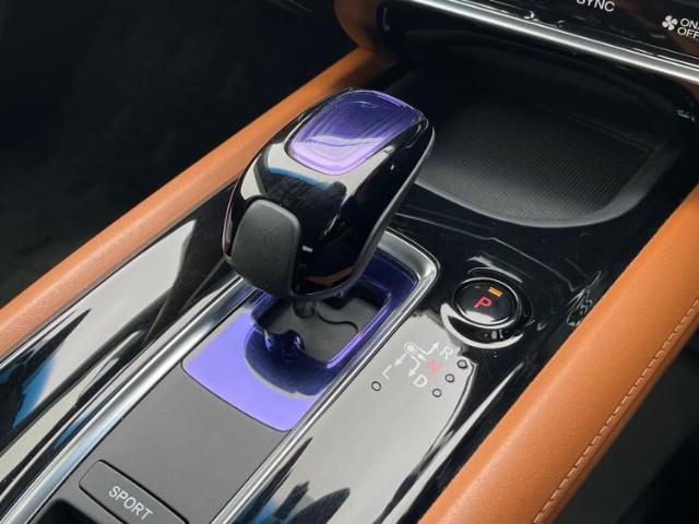お車に合わせて無料保証以外にも、保証範囲、期間、距離を拡充させた有料保証もご用意しております！中古車の購入が初めてで不安・・・というお客様もご安心ください！