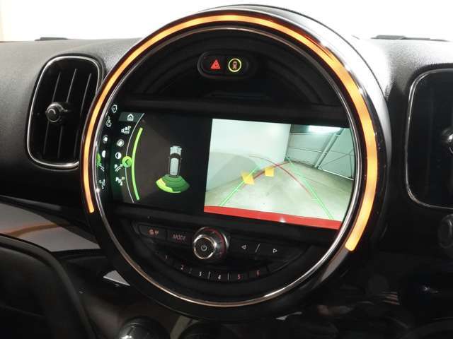 ■総在庫250台を遠方のストックヤードなどにも保管しておりますので、ご来店前にお電話いただけるとスムーズにご商談いただけます。■月曜定休日■カーセンサーフリーダイヤル：0078-6002-825402