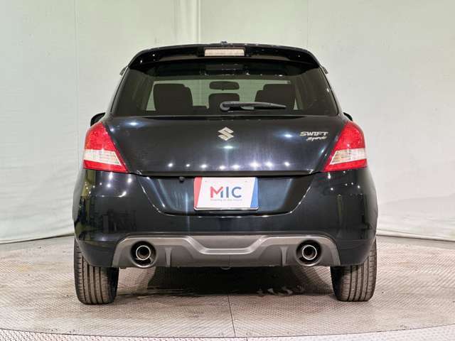 全く同じお車に再び出会うことはできません。少しでも気になるお車がございましたら、すぐにお電話かメールにてお問合せ下さい。