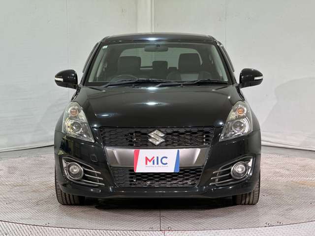 車検が令和8年12月まであり、すぐに乗り出せます。尚、当社の総額表示は車検等の諸費用も含まれている乗り出し料金です。（任意保険や追加品は別途）