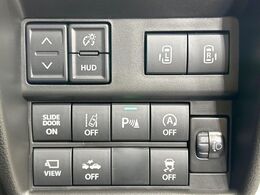 【スズキ　セーフティサポート】走行中に前方の車両等を認識し、衝突しそうな時は警報とブレーキで衝突回避と被害軽減をアシスト。より安全にドライブをお楽しみいただけます。