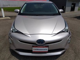車輌販売・保険・整備・保証・板金塗装・車検・ロードサービスと車のことならフェニックスにお任せ下さい！いつでもあなたをサポート致します！
