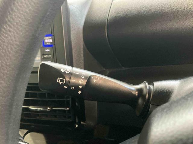 ダイハツディーラーでは「ダイハツ認定中古車」という基準を設け、車選びに詳しくないお客様でも「安心して選べる」をご提供しています。
