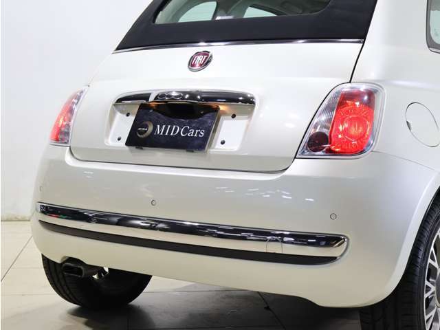 初めてのFIATにぴったりな500Cです。