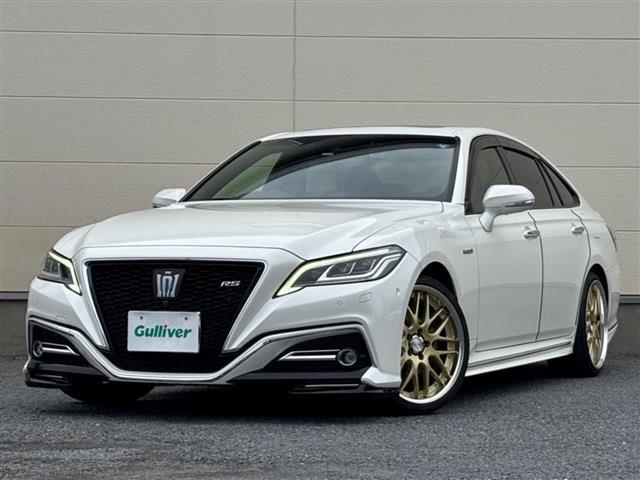 店舗にて現車の確認もいただけますので、お電話で在庫のご確認の上是非ご来店くださいませ。