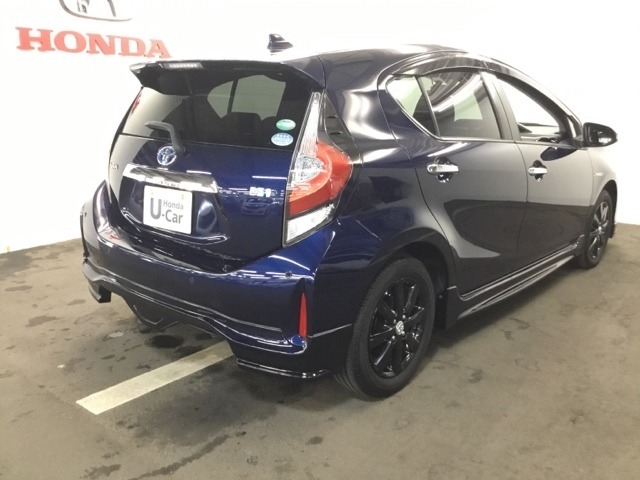 分割払いは当店扱いのホンダファイナンスが便利です。運転免許証があればその場で即審査可能です。