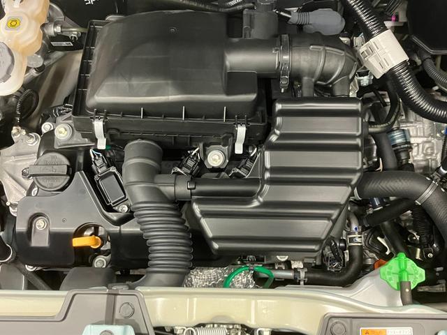 【エンジンルーム】整備工場を併設しておりますので、購入後のメンテナンスもお任せください。ご購入後も安心です♪