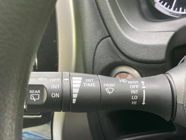 お車に合わせて無料保証以外にも、保証範囲、期間、距離を拡充させた有料保証もご用意しております！中古車の購入が初めてで不安・・・というお客様もご安心ください！