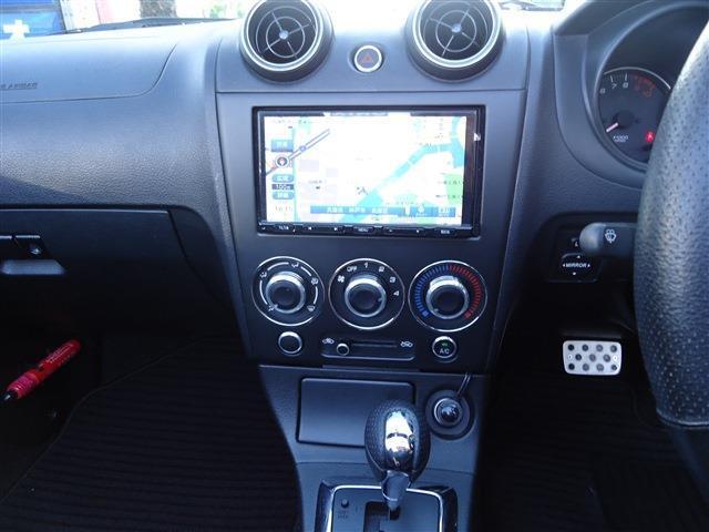 メモリーナビ　フルセグTV　CD　Bluetooth Audio付きです！