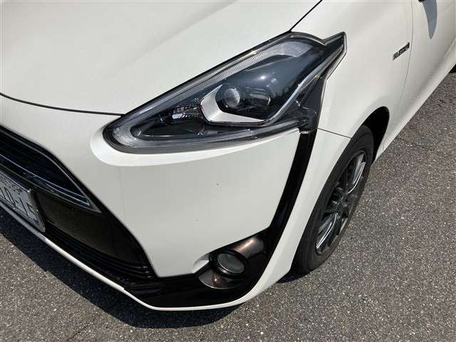 愛車購入後に気になるアフターサービスも、NEOS GROUPだからこそのできる充実した保証内容がありますのでご安心下さい
