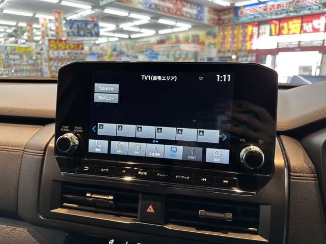 純正スマートフォン連動ディスプレイナビゲーション付♪