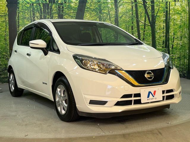 大好評のボディコーティング「弾スプラッシュコート」もご納車までに施工可能。通常のガラスコートと異なる、耐久年数6年の無機質ガラスコーティングが、ボディをキレイな状態に保ってくれます。